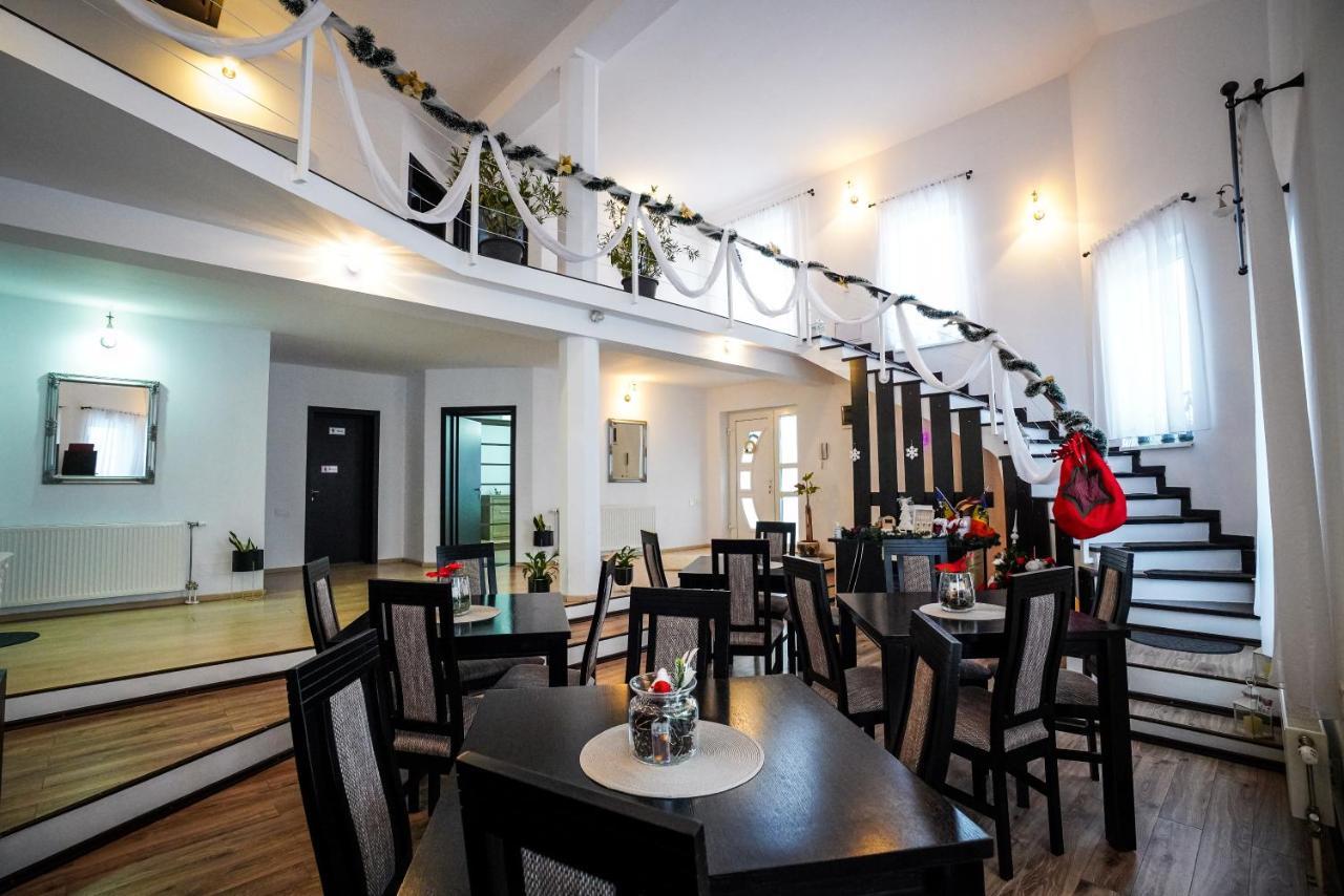 Casa Alessias Hotel วีเชวเดสซุส ภายนอก รูปภาพ